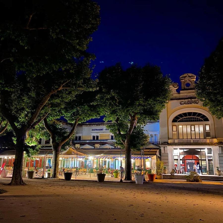 Appartement Sur Vals Les Bains Exteriör bild